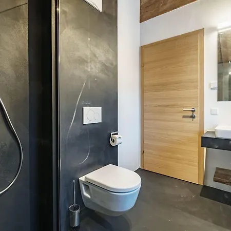 Luxurious In With Sauna Piesendorf