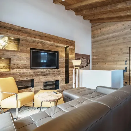 Luxurious In With Sauna Piesendorf